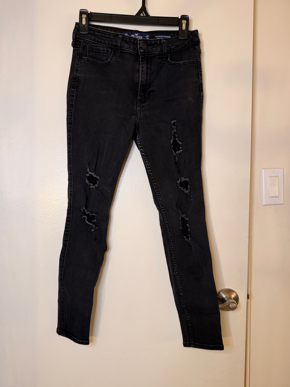 Hollister Black High-Rise Crop Super Skinny —Size 5